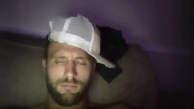 Snapshot of whateveryoudesire16 chatting on October 13, 7:25 am whateveryoudesire16 online show from October 13, 7:25 am