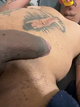 yuricosta1 online show from March 1, 1:33 pm