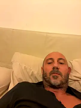 cateodo online show from October 3, 8:58 pm