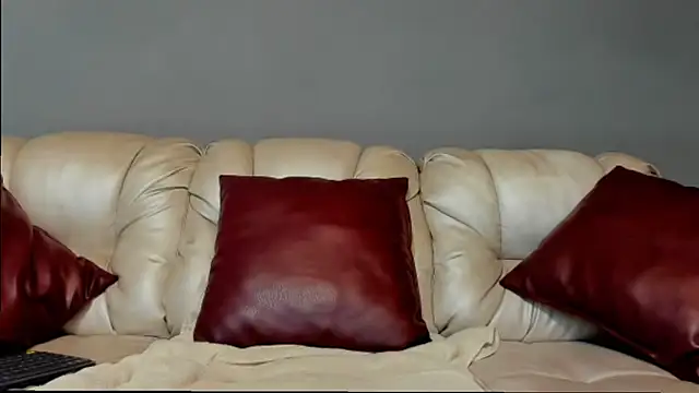 derekk frostt online show from October 9, 4:23 pm