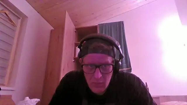 Bigthroaterboy online show from October 2, 6:01 pm