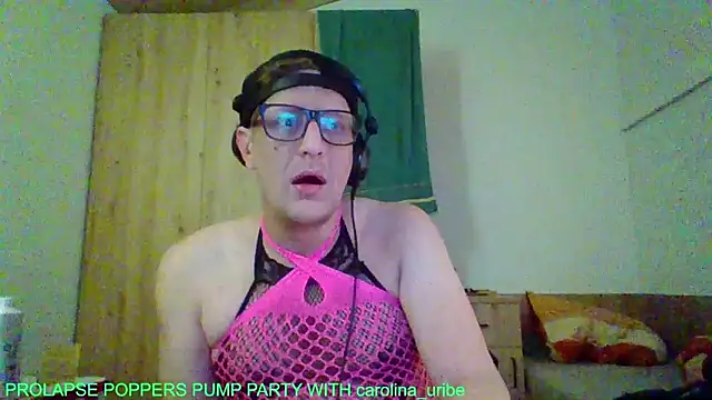 Bigthroaterboy online show from September 30, 9:18 pm