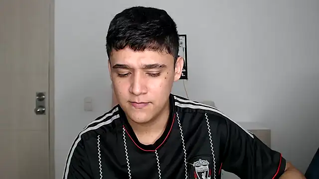 kaiine190 online show from November 20, 8:13 am