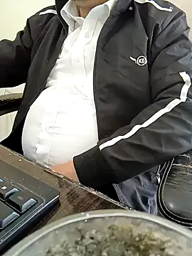 Snapshot of Hot-man39 chatting on February 21, 4:51 am Hot-man39 online show from February 21, 4:51 am