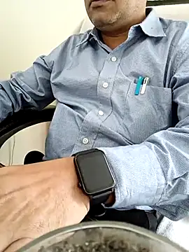 Snapshot of Hot-man39 chatting on March 1, 9:29 am Hot-man39 online show from March 1, 9:29 am