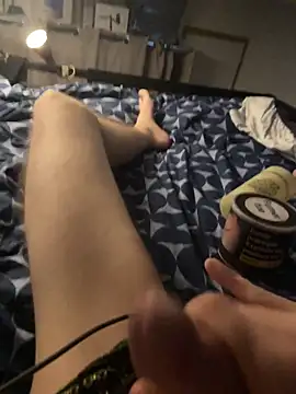 Flouflolutin online show from November 6, 10:57 pm