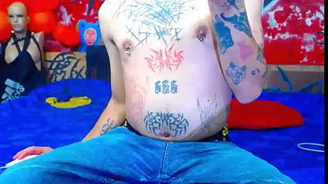 deivid estrada online show from October 21, 4:10 pm