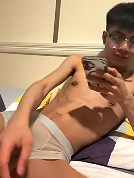 Snapshot of mumuowl chatting on September 19, 8:19 pm mumuowl online show from September 19, 8:19 pm