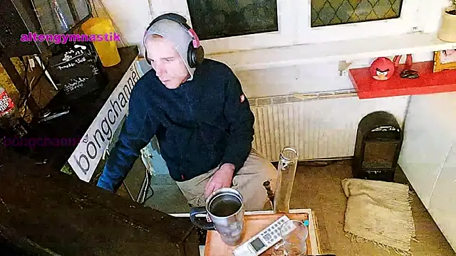 BongChannel online show from February 3, 8:24 pm