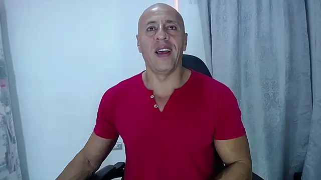 Snapshot of Jordan_Gomez_ chatting on December 16, 10:18 am Jordan Gomez  online show from December 16, 10:18 am