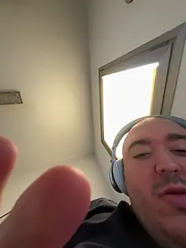 Daz012d online show from April 13, 9:21 am