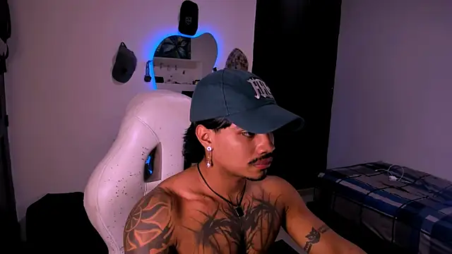 Young laroi online show from January 7, 3:58 am