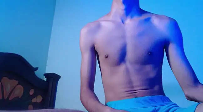 isaaclatino online show from February 14, 7:17 am