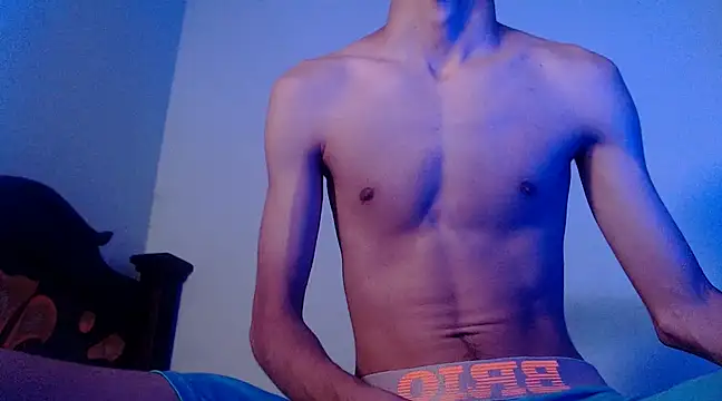 isaaclatino online show from March 11, 6:21 am