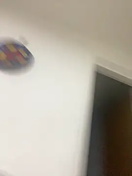 menorzinho011 online show from March 20, 8:12 pm