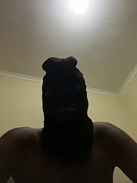 Gifttheskimaskboy online show from February 10, 9:19 pm