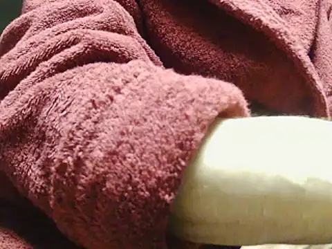 Snapshot of L0cKyseven77 chatting on February 8, 12:50 pm L0cKyseven77 online show from February 8, 12:50 pm