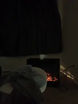 Snapshot of L0cKyseven77 chatting on December 19, 11:46 pm L0cKyseven77 online show from December 19, 11:46 pm