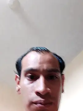 chris69502 online show from April 17, 1:47 pm