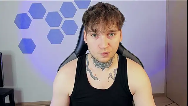 Chris Tyson online show from February 4, 8:17 pm