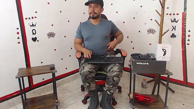 KalethBigDick online show from February 6, 5:35 am