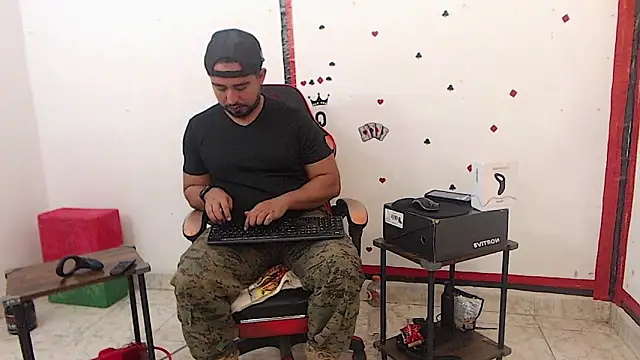 KalethBigDick online show from February 3, 12:43 pm