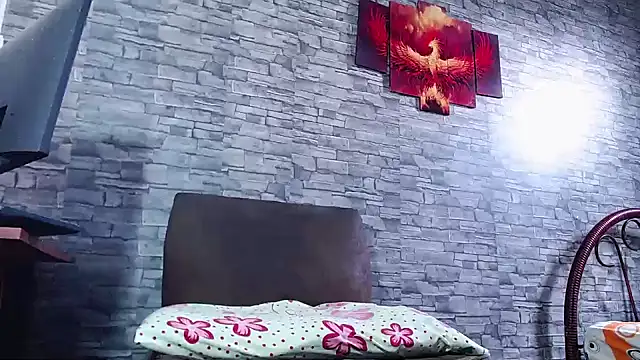 bulguehot online show from May 29, 4:28 pm