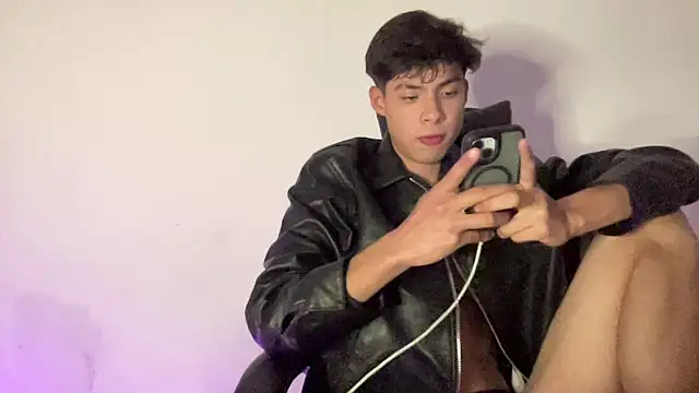 Snapshot of Jacotnk chatting on January 10, 5:05 am Jacotnk online show from January 10, 5:05 am