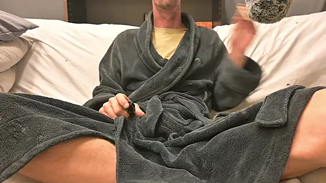 joeiandola online show from November 6, 3:31 am