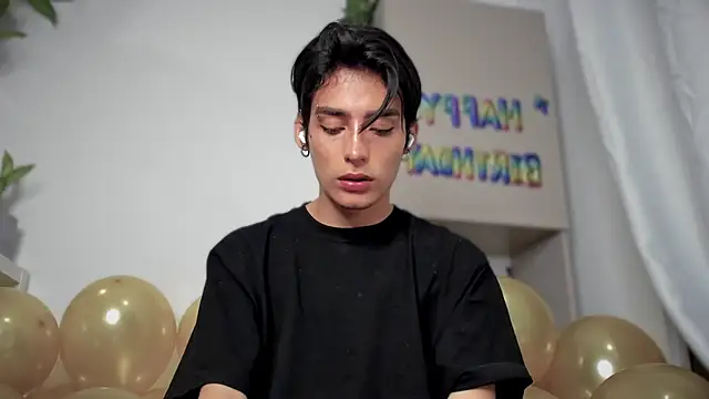 sebas rose online show from December 23, 12:14 am