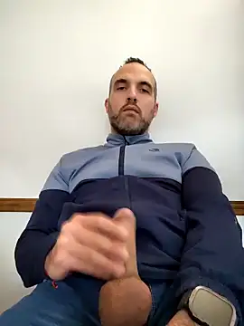 leon3875 online show from November 18, 3:27 pm