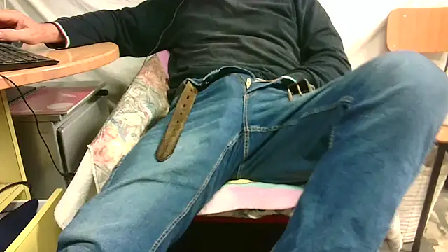 Giulio35 Pika online show from October 14, 7:54 pm