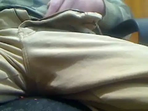 markluvskitty online show from January 21, 2:11 pm