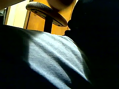 markluvskitty online show from December 3, 3:18 pm