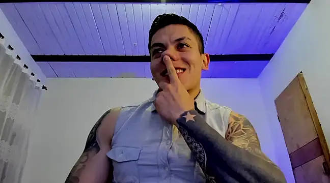 aquiles 51 online show from March 12, 11:44 pm