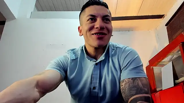 aquiles 51 online show from October 15, 8:38 pm