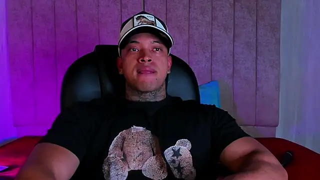 Stiven collins online show from March 13, 9:06 am