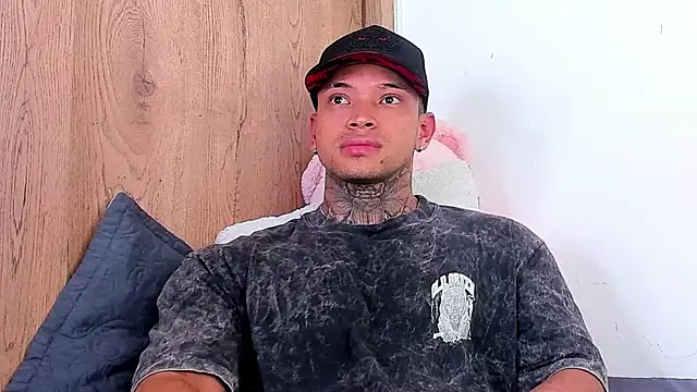 Stiven collins online show from November 29, 10:28 am