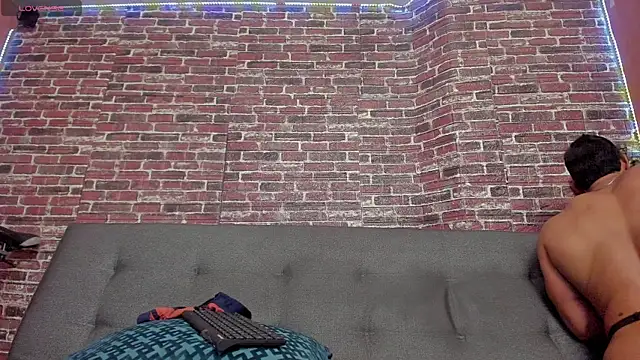 curt xxx online show from February 7, 2:51 am