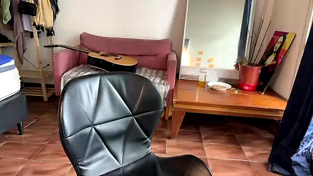 gerson173Hugo online show from September 12, 11:43 am