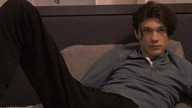 CalvinCay online show from January 13, 5:44 am