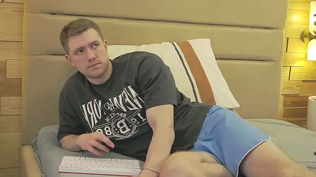 EthanPinkman online show from February 3, 6:40 am