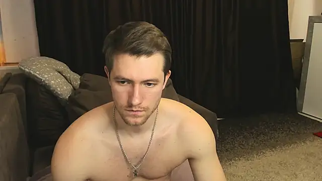 Snapshot of EthanPinkman chatting on February 27, 7:34 am EthanPinkman online show from February 27, 7:34 am