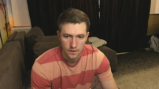 Snapshot of EthanPinkman chatting on March 3, 8:45 am EthanPinkman online show from March 3, 8:45 am