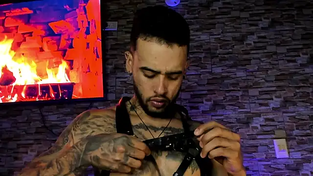 Seth Owner online show from February 1, 11:43 am