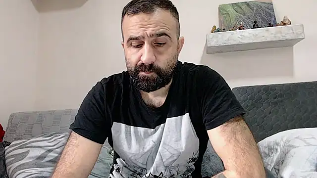 ivat80 online show from December 16, 7:04 am