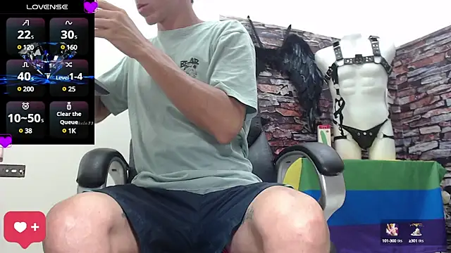 andy dwels777 online show from December 3, 10:51 pm