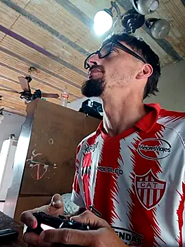 Snapshot of puak6666 chatting on September 23, 3:33 pm puak6666 online show from September 23, 3:33 pm