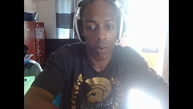 Larry-n-clouds online show from January 16, 7:38 pm