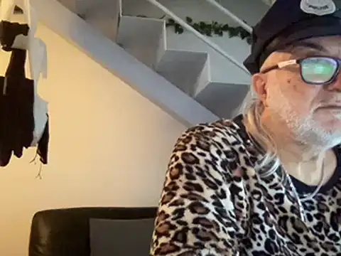 EroticVenetian online show from March 14, 3:36 pm